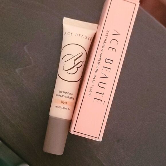 NEW! Ace Beaute Eyeshadow Amplifying Base - Picture 1 of 4